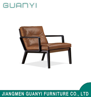 2019 Fashion Design Solid Wooden High Density Armchair