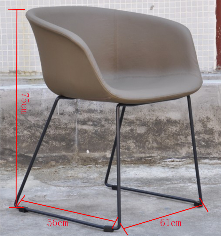 Asiento de cuero de PU suave con patas de metal silla de comedor