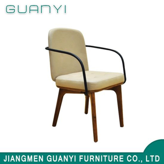 Classic Design Wooden Frame Restaurant Leather Chair