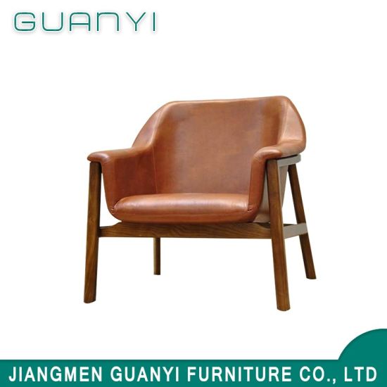 Italian Leather Sofa Chair with Solid Wood Legs House Furniture